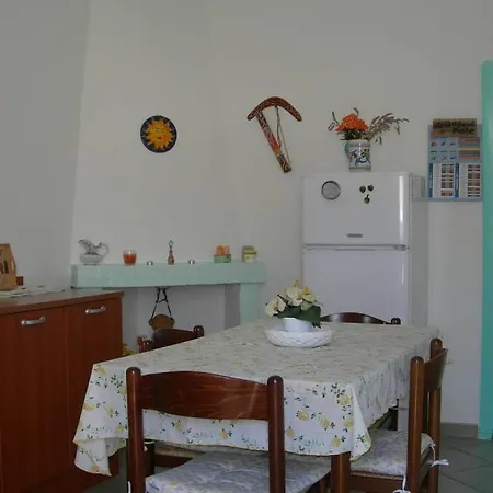 Casa Ampurias ואלדוריה